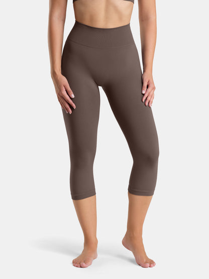 SoftShape Capri Leggings