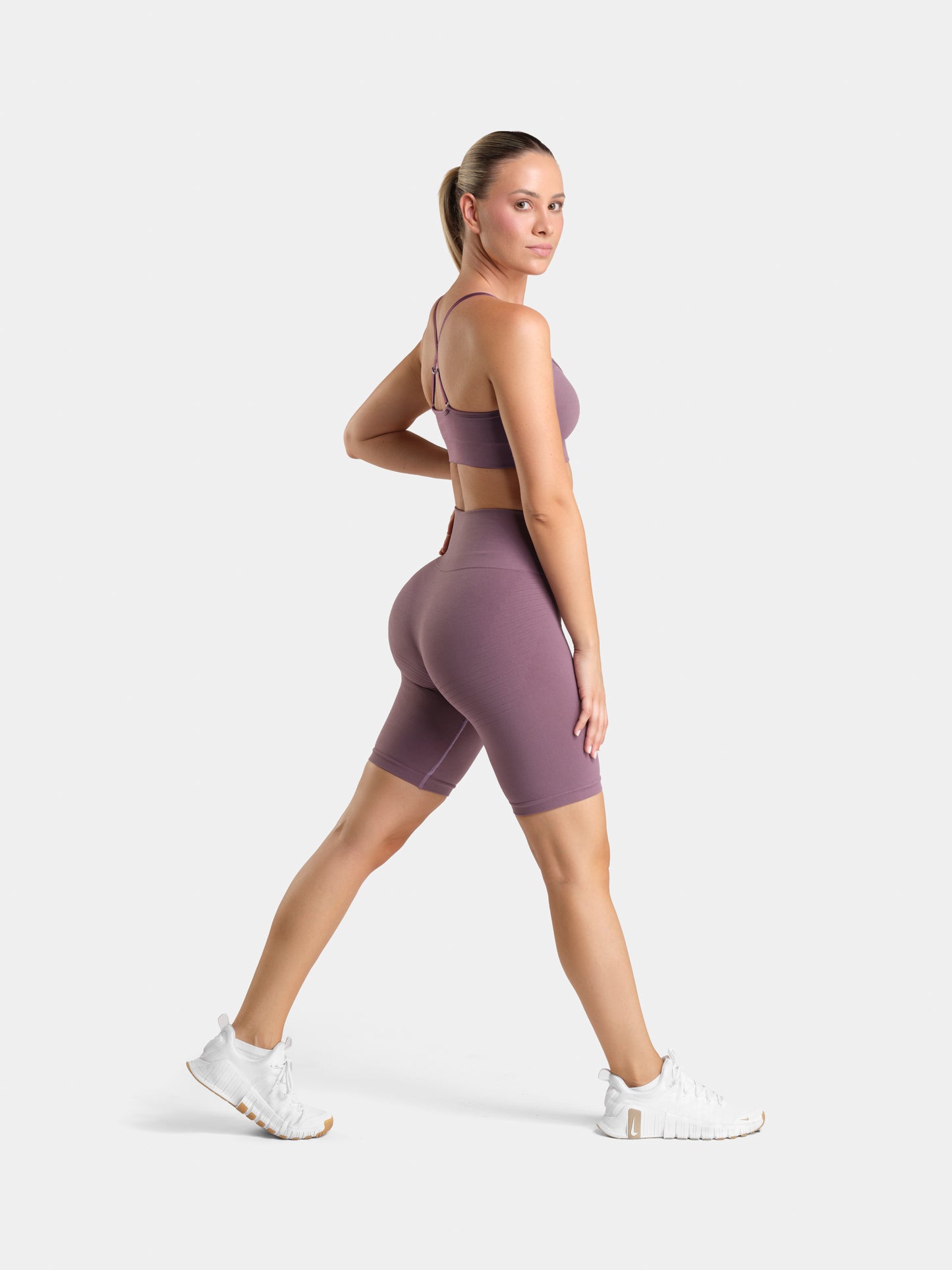 Essential Seamless Shorts