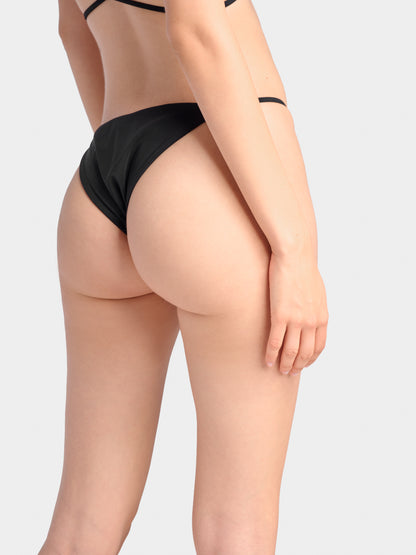 Revolt bottoms